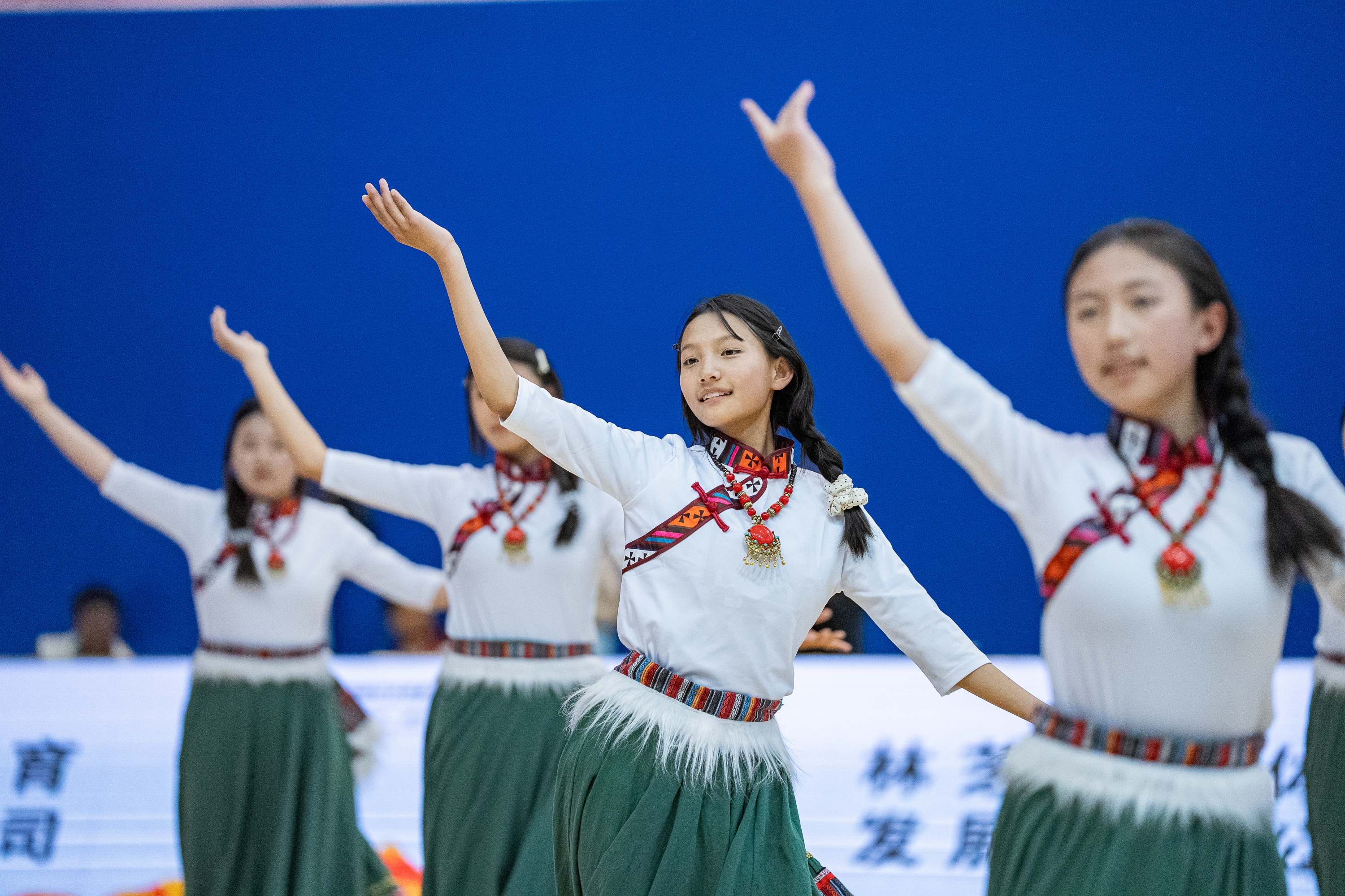 包含西藏队实力逐渐增强，迎接新一轮比赛的挑战的词条