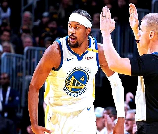 太阳客场击败黄蜂,豪取四连胜 太阳客场击败黄蜂,豪取四连胜