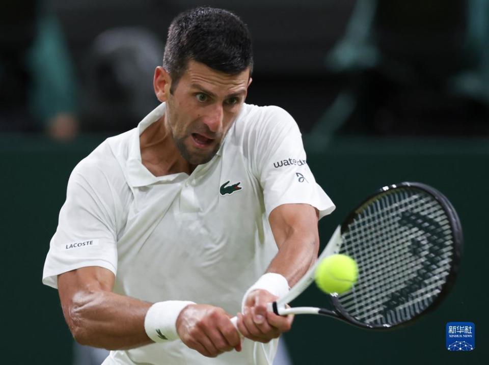 意大利网球队完胜英国网球队,瓦林卡制霸全场的简单介绍 意大利网球队完胜英国网球队,瓦林卡制霸全场的简单介绍